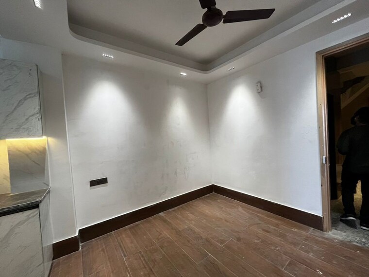 Room, saket 1 Bedroom 500 Sq.Ft. Builder Floor In Saket Delhi 9986408