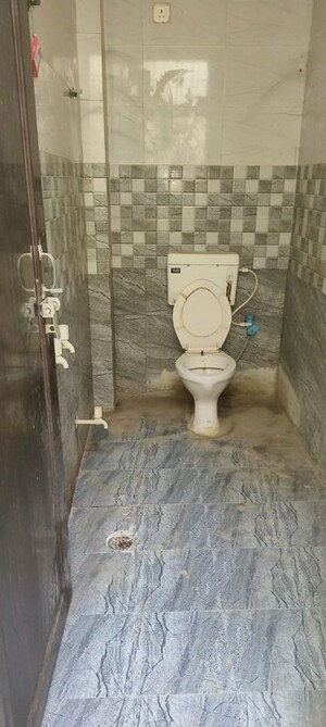 Bathroom in 2 BHK Independent House at Jankipuram – for Rent