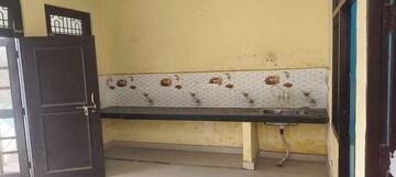 Bedroom in 2 BHK Independent House at Jankipuram – for Rent