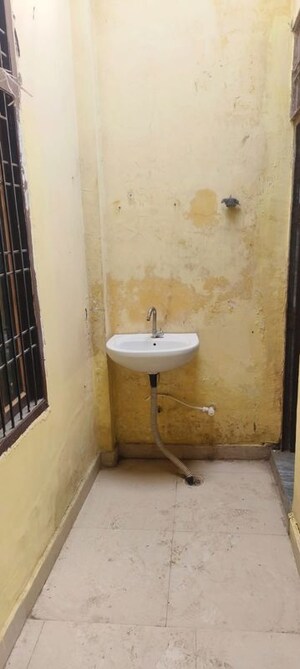 Bathroom in 2 BHK Independent House at Jankipuram – for Rent
