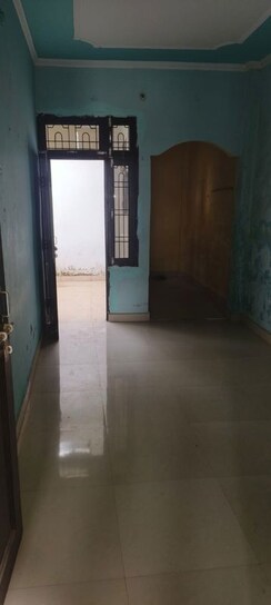 2 BHK + Extra Room Independent House For Rent in Jankipuram