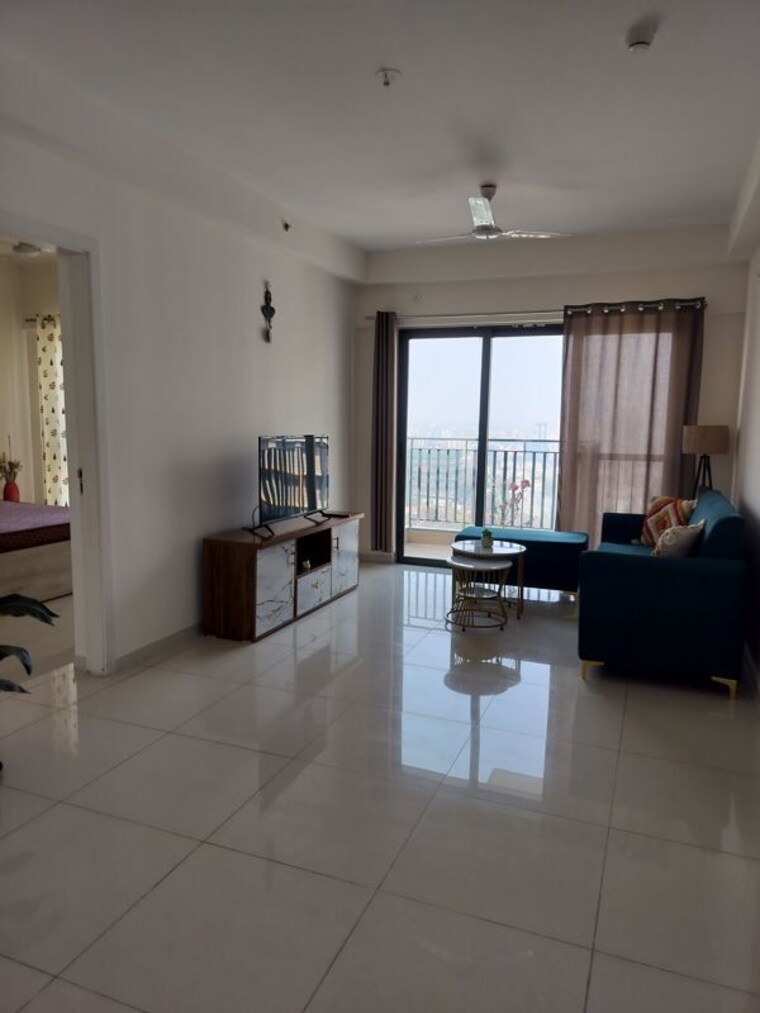Living Room, amanora-gold-towers 2 Bedroom 614 Sq.Ft. Apartment In Hadapsar Pune 9986431