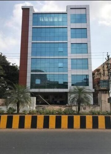  Office Space For Rent in Benz Circle