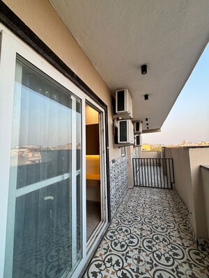 Building Lobby in 1 BHK Builder Floor at Dlf Cyber City, Sector 24 – for Rent