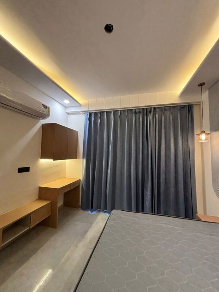 Living Room, dlf-cyber-city 1 Bedroom 750 Sq.Ft. Builder Floor In Sector 24 Gurgaon 9986444