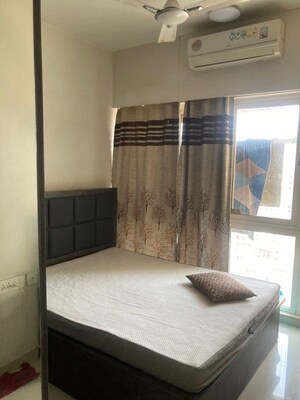 Bedroom in 4 BHK Apartment at Avant Hillway, Goregaon East – for Sale