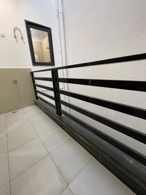 Balcony in 1 BHK Builder Floor at Huda Market, Sector 31 – for Rent