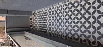 Balcony in 1 RK Builder Floor at Unitech South City 1, South City 1 – for Rent