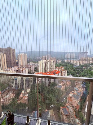 Swimming Pool in 3 BHK Apartment at Soham Crystal Spires, Thane West – for Sale