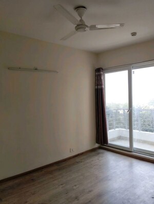Room in 2 BHK Apartment at 3C Lotus Panache, Sector 110 – for Rent