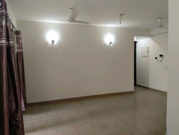Room in 2 BHK Apartment at 3C Lotus Panache, Sector 110 – for Rent