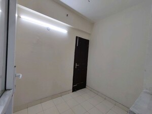 Room in 3 BHK Apartment at 3C Lotus Panache, Sector 110 – for Rent