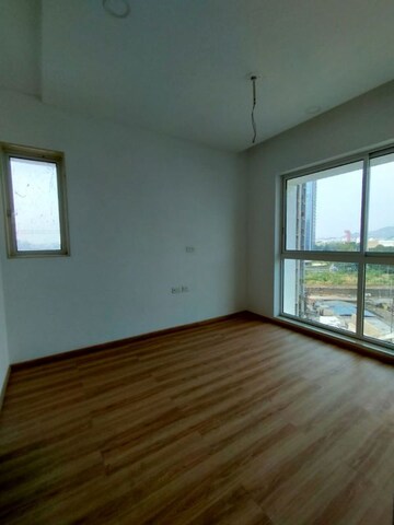 Room in 3.5 BHK Apartment at Aurum Q Islands, Ghansoli – for Sale