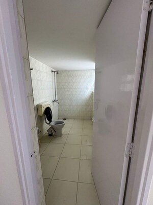 Bathroom in 3.5 BHK Apartment at Karia Konark Campus, Viman Nagar – for Rent