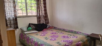 Bedroom in 1 RK Apartment at Koregaon Park – for Rent