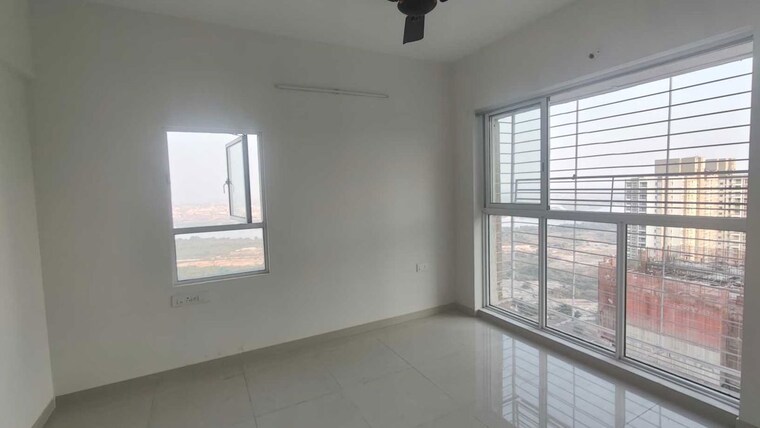 Room, lodha-splendora 3 Bedroom 1124 Sq.Ft. Apartment In Ghodbunder Road Thane 9986502