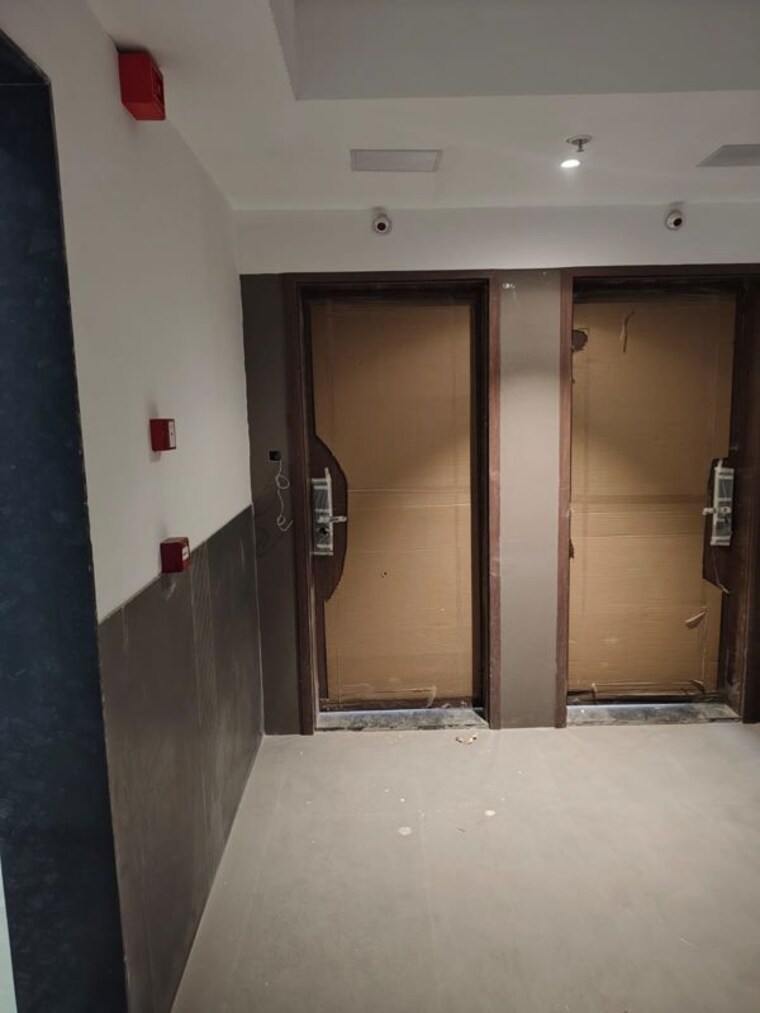 Room, regency-astra 2 Bedroom 890 Sq.Ft. Apartment In Baner Pune 9986509