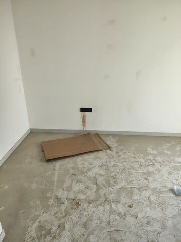 Room in 2 BHK Apartment at Regency Astra, Baner – for Sale