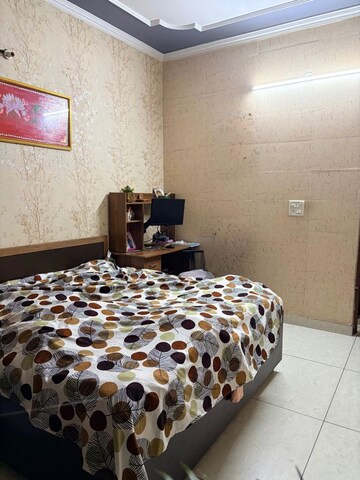 Bedroom in 3 BHK Builder Floor at Sainik Colony – for Sale