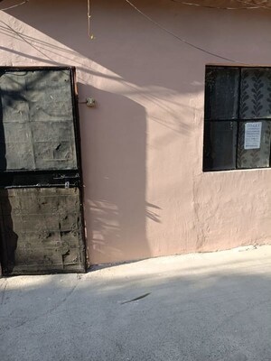 Kitchen in 2 BHK Apartment at RWA Apartments Sector 37, Sector 37 – for Rent