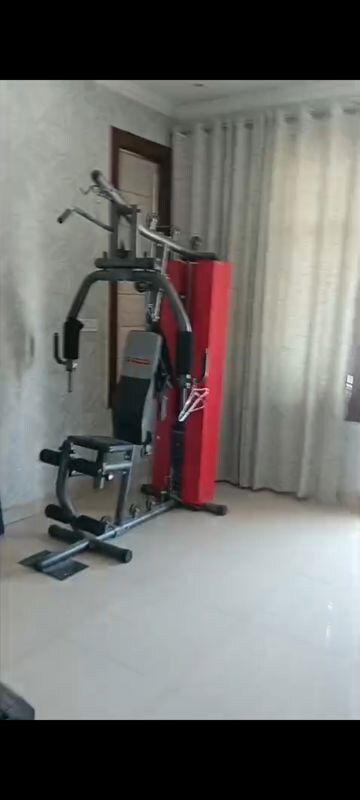 Gym in 3 BHK Builder Floor at Sainik Plaza, Sector 49 – for Sale