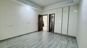 Bedroom in 5 BHK Apartment at Uchdpl Veridia Oakwood Enclave, Wave City – for Sale