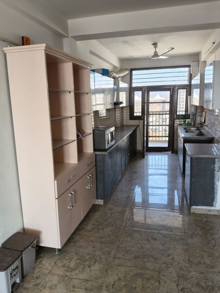 Kitchen, bcl-chinar-homes 3 Bedroom 2100 Sq.Ft. Builder Floor In Dhakoli Zirakpur 9986531