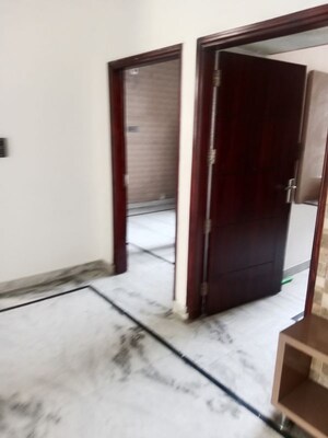 Bathroom in 2 BHK Builder Floor at Sector 25 – for Rent