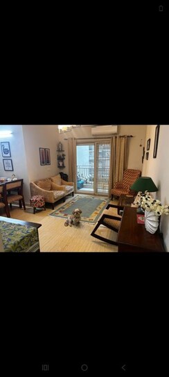 3.5 BHK + Servant Room Apartment For Rent in Mahagun Moderne