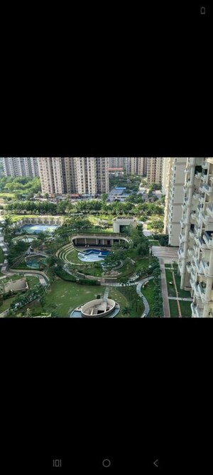 Master Plan in 3.5 BHK Apartment at Mahagun Moderne, Sector 78 – for Rent