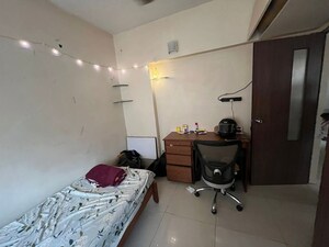 Room in  Pg at Malad East – for Rent