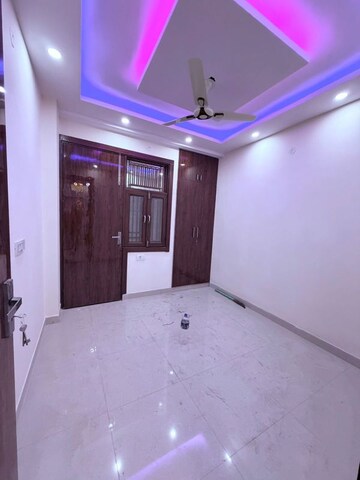 Bedroom in 2 BHK Builder Floor at Dwarka Mor – for Rent