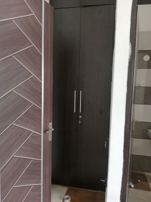 Building Lobby in 1.5 BHK Builder Floor at Sector 18 – for Rent