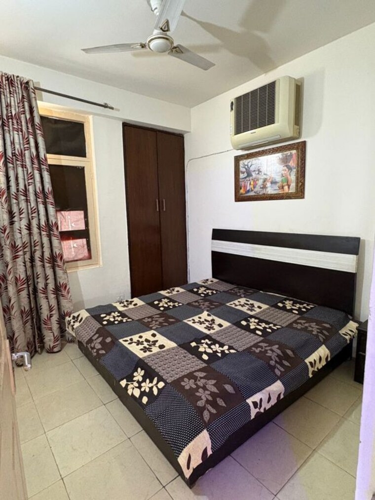 Bedroom, tulip-orange 3 Bedroom 1137 Sq.Ft. Apartment In Sector 70 Gurgaon 9986576