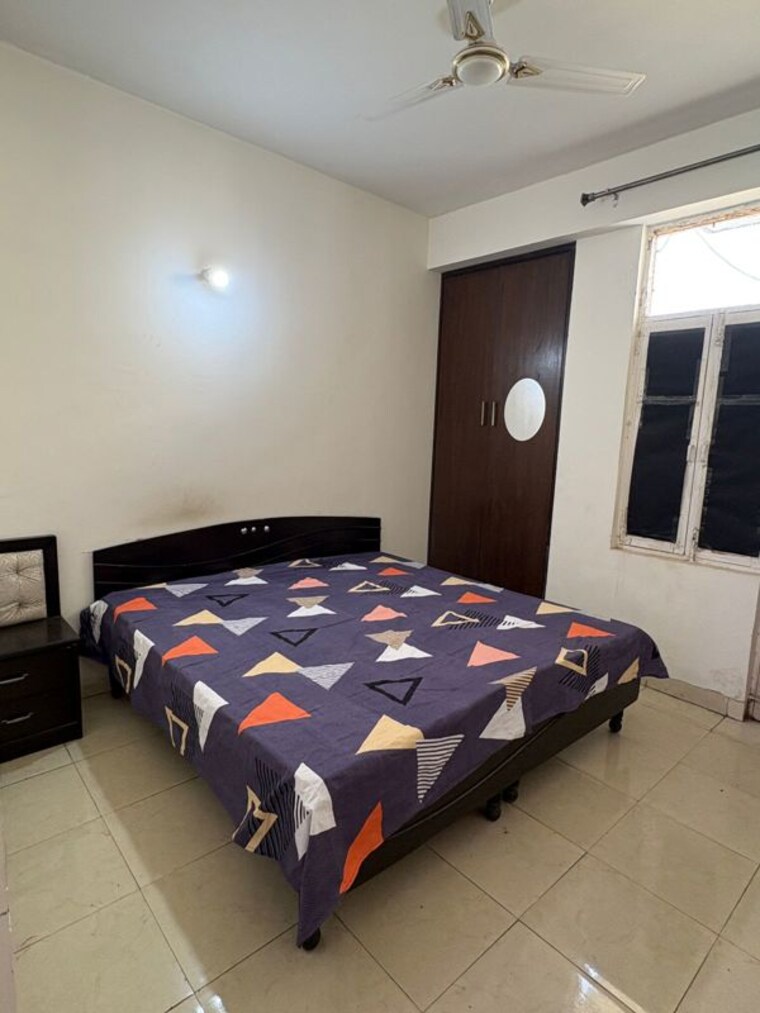 Bedroom, tulip-orange 3 Bedroom 1137 Sq.Ft. Apartment In Sector 70 Gurgaon 9986576