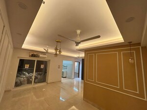 Room in 2 BHK Apartment at Shree Vardhman Victoria, Sector 70 – for Rent