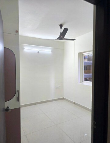 Room in 3 BHK Apartment at Praneeth Pranav Solitaire, Bachupally – for Rent