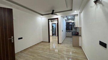 Room in 3 BHK Builder Floor at Palm Residency Chhatarpur, Rajpur Khurd Extension – for Rent