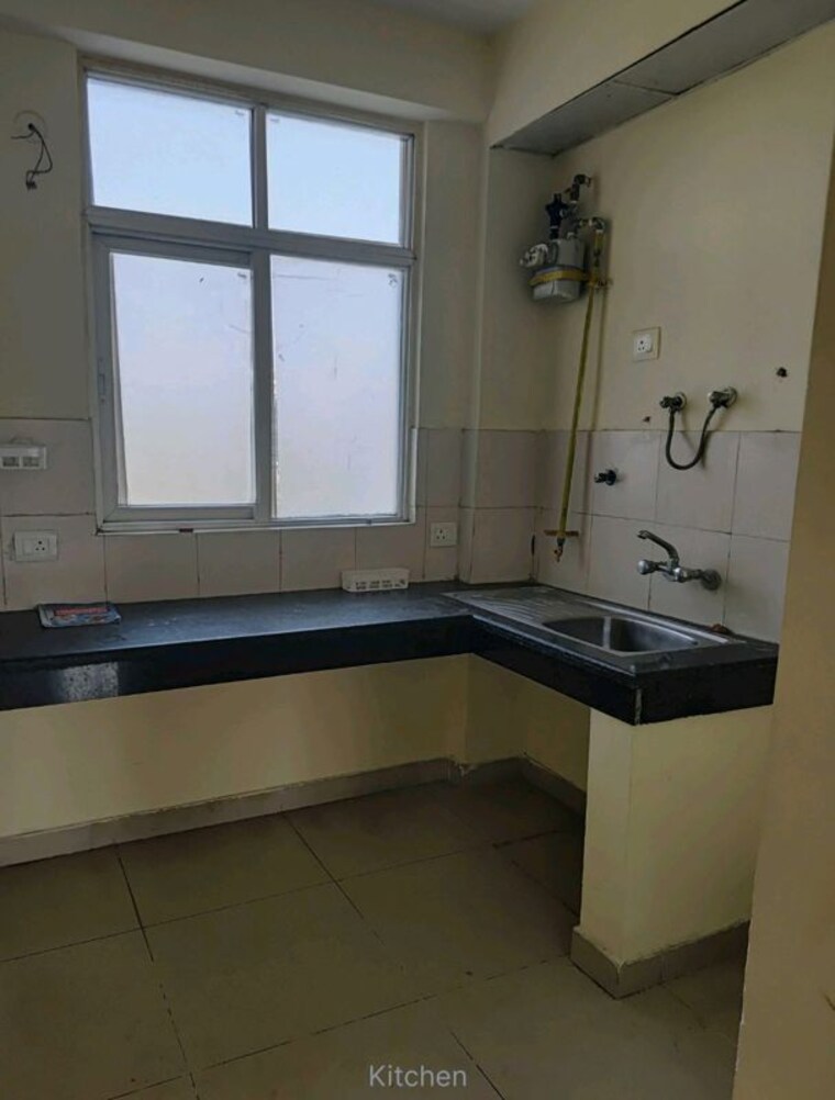 Kitchen, wave-floors 2 Bedroom 135 Sq.Yd. Builder Floor In Mahurali Ghaziabad 9986606