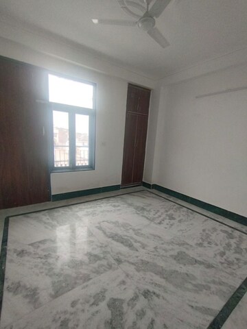 1 BHK Builder Floor For Rent in Chattarpur