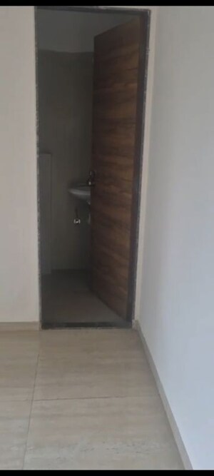  3 BHK Apartment at Dindoshi – for Sale