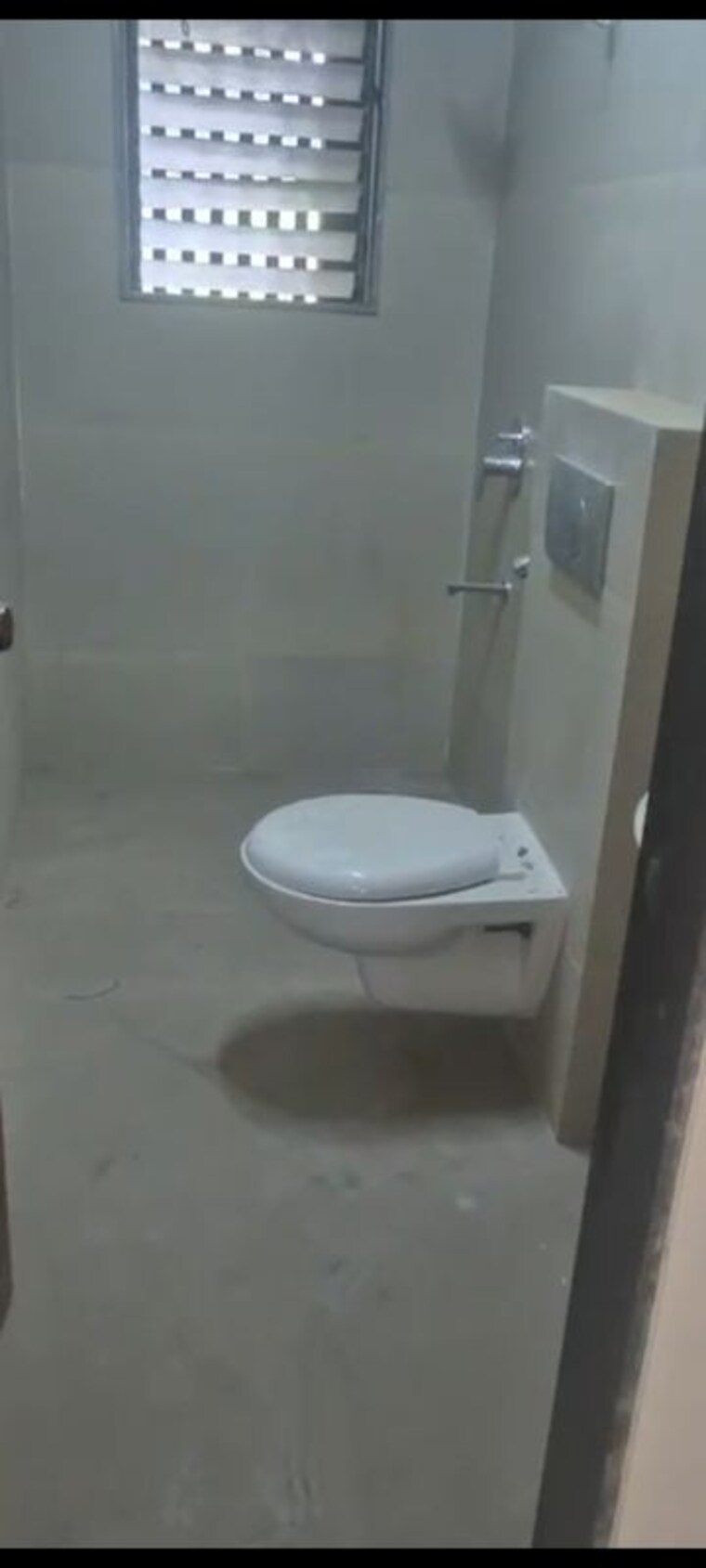 Bathroom, dindoshi 3 Bedroom 902 Sq.Ft. Apartment In Dindoshi Mumbai 9986619