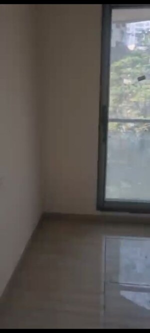 Room in 3 BHK Apartment at Dindoshi – for Sale