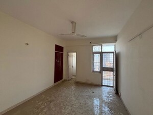 Room in 3 BHK Apartment at Tulip Orange, Sector 70 – for Sale