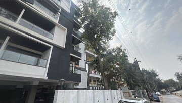 4 BHK Apartment – Exterior View View at Roopram Nagar - for Sale