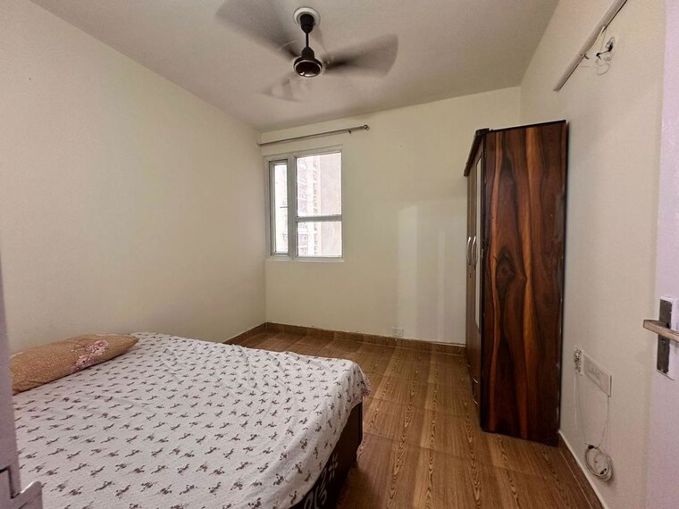 Bedroom, tulip-lemon 2 Bedroom 526 Sq.Ft. Apartment In Sector 69 Gurgaon 9986660
