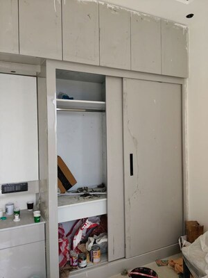 Furnished Amenities in 2 BHK Apartment at Signature Global Prime, Sector 63a – for Rent