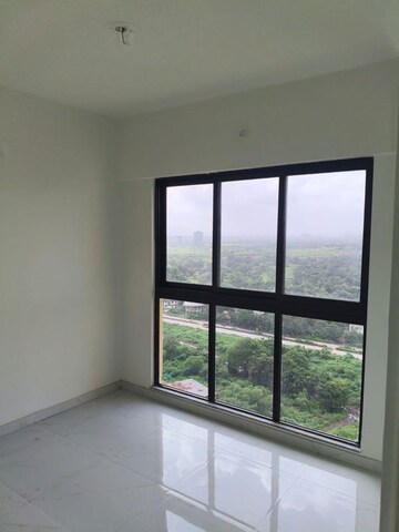 Room in 2 BHK Apartment at Runwal Gardens, Dombivli East – for Rent