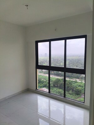 Room in 2 BHK Apartment at Runwal Gardens, Dombivli East – for Rent