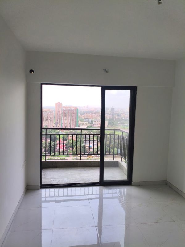 2 BHK Apartment For Rent in Runwal Gardens